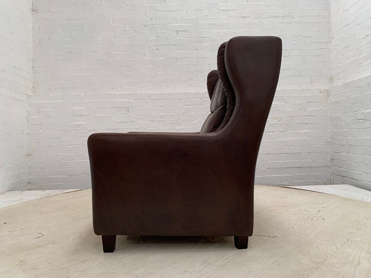 EB3191 Danish Brown Leather Winged-Back Arm Chair Mid-Century Modern Lounge MNOR