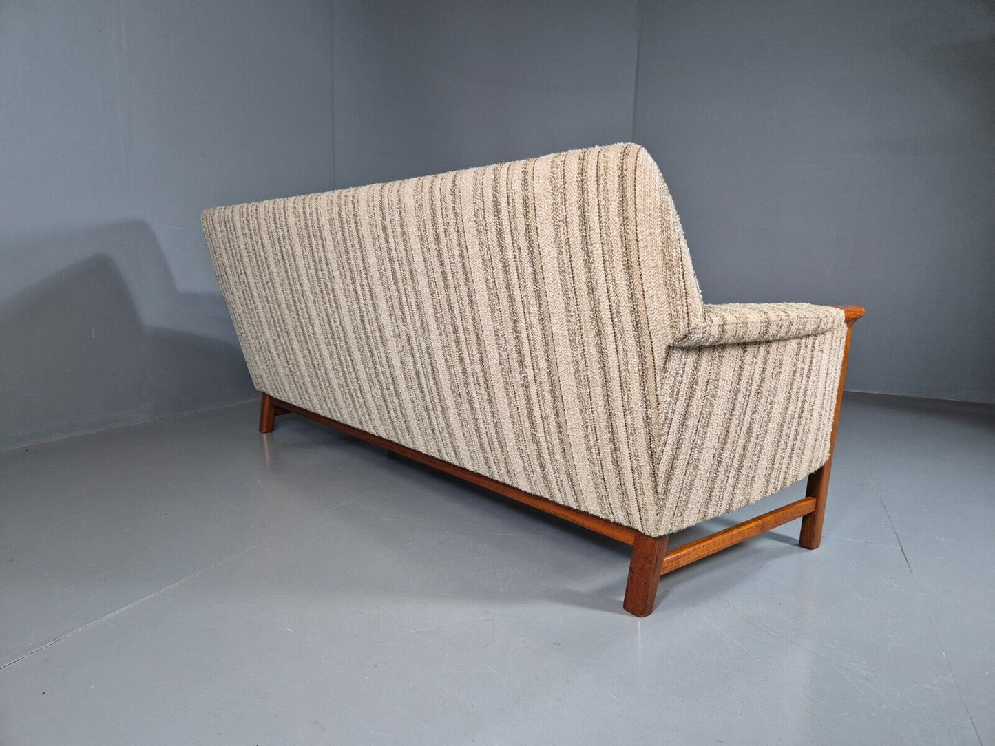 EB7569 Vintage Swedish 3 Seat Sofa Cream Wool Teak Paws Retro MCM 1960s M3SS