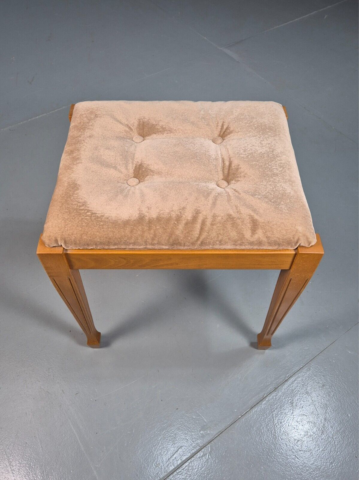 Vintage Footstool Beige Velour Hardwood Frame 1970s Caxton Retro EB8193 MFOO