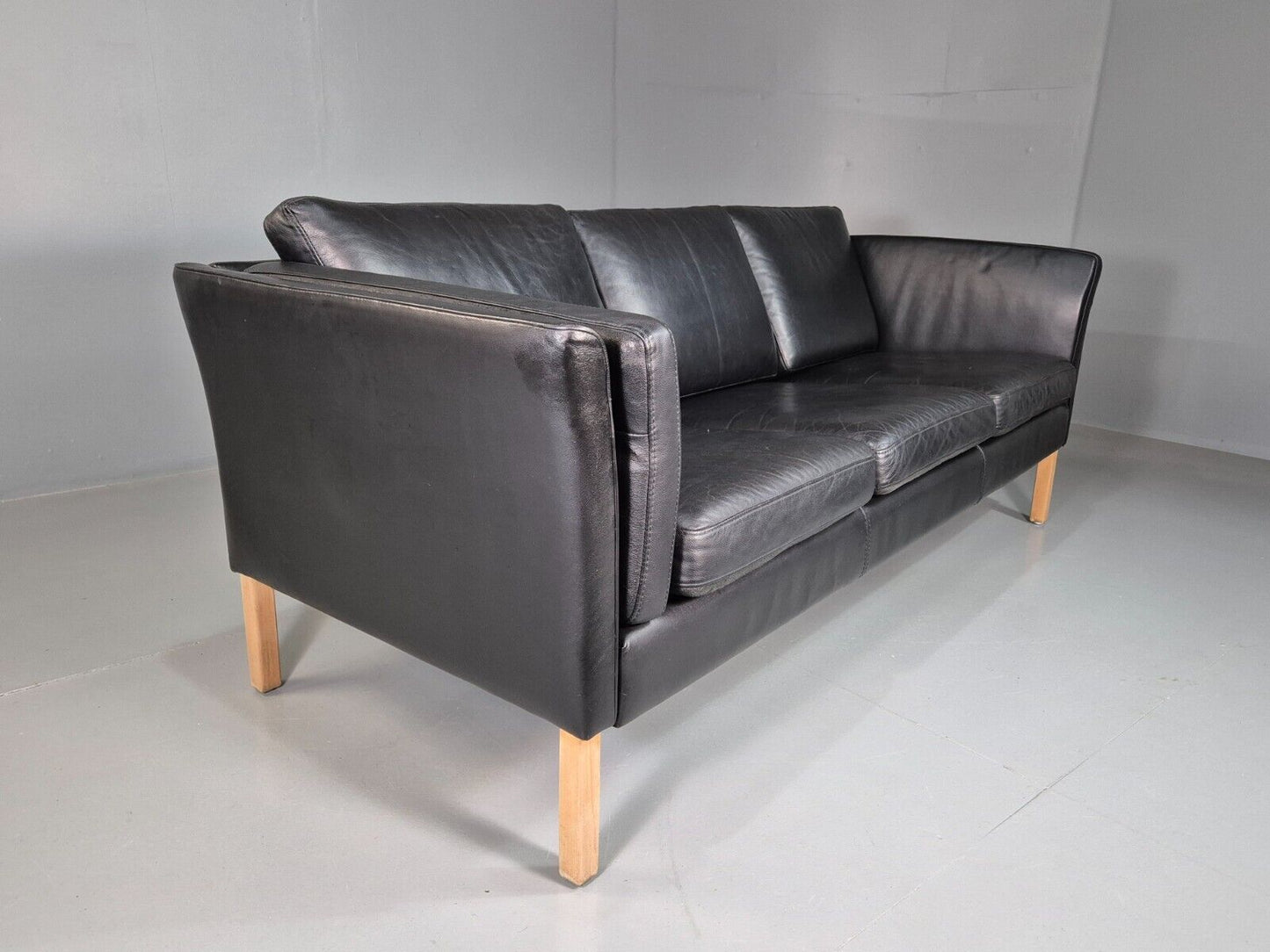 EB7578 Vintage Danish 3 Seat Sofa Black Leather Retro MCM  M3SS