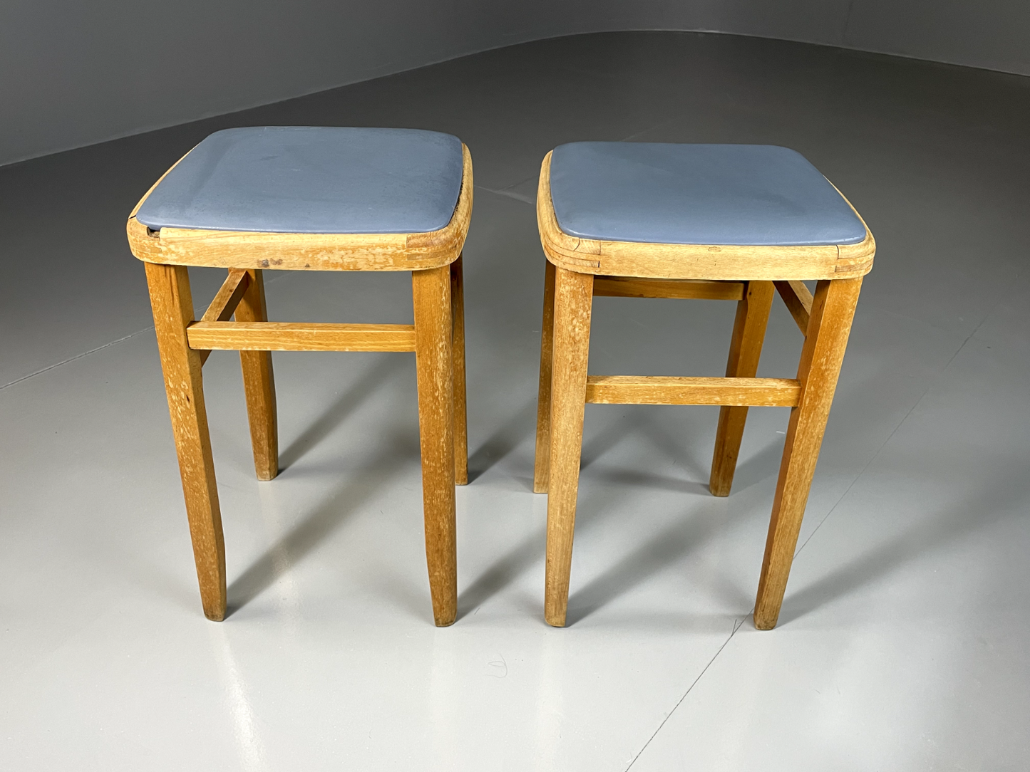 EB2092 A Pair of Vintage Kitchen Stools, 1960s, Beech Frame, Vinyl pads, MDIN