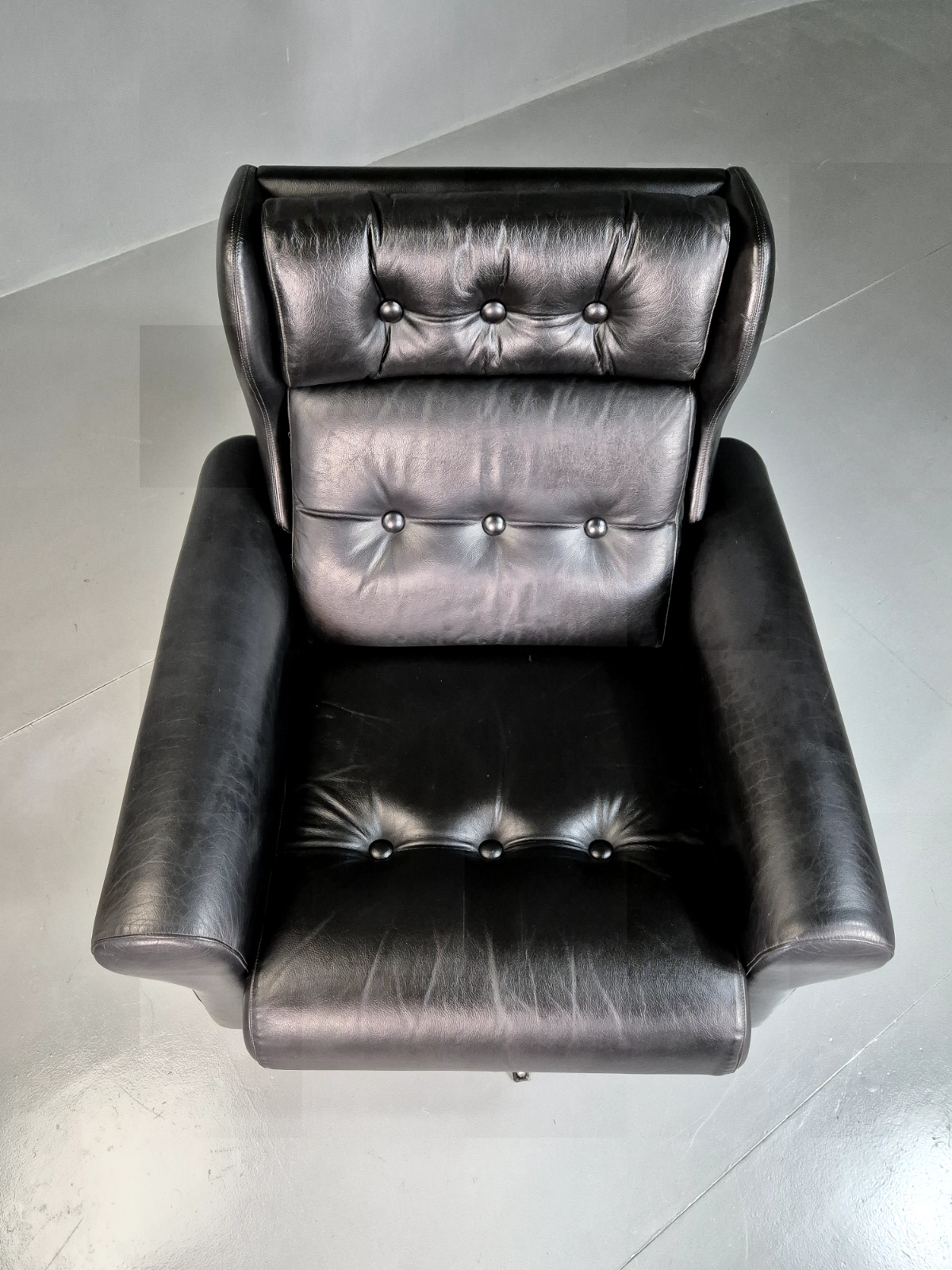 EB7206 Vintage Danish Swivel Chair Black Leather 1970s Retro MCM MSWI