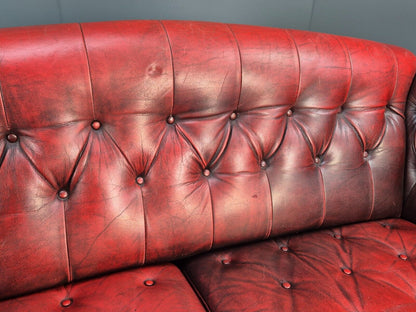 Vintage Danish 2 Seat Sofa Red Leather Chesterfield Style Retro EB8574 VCHE