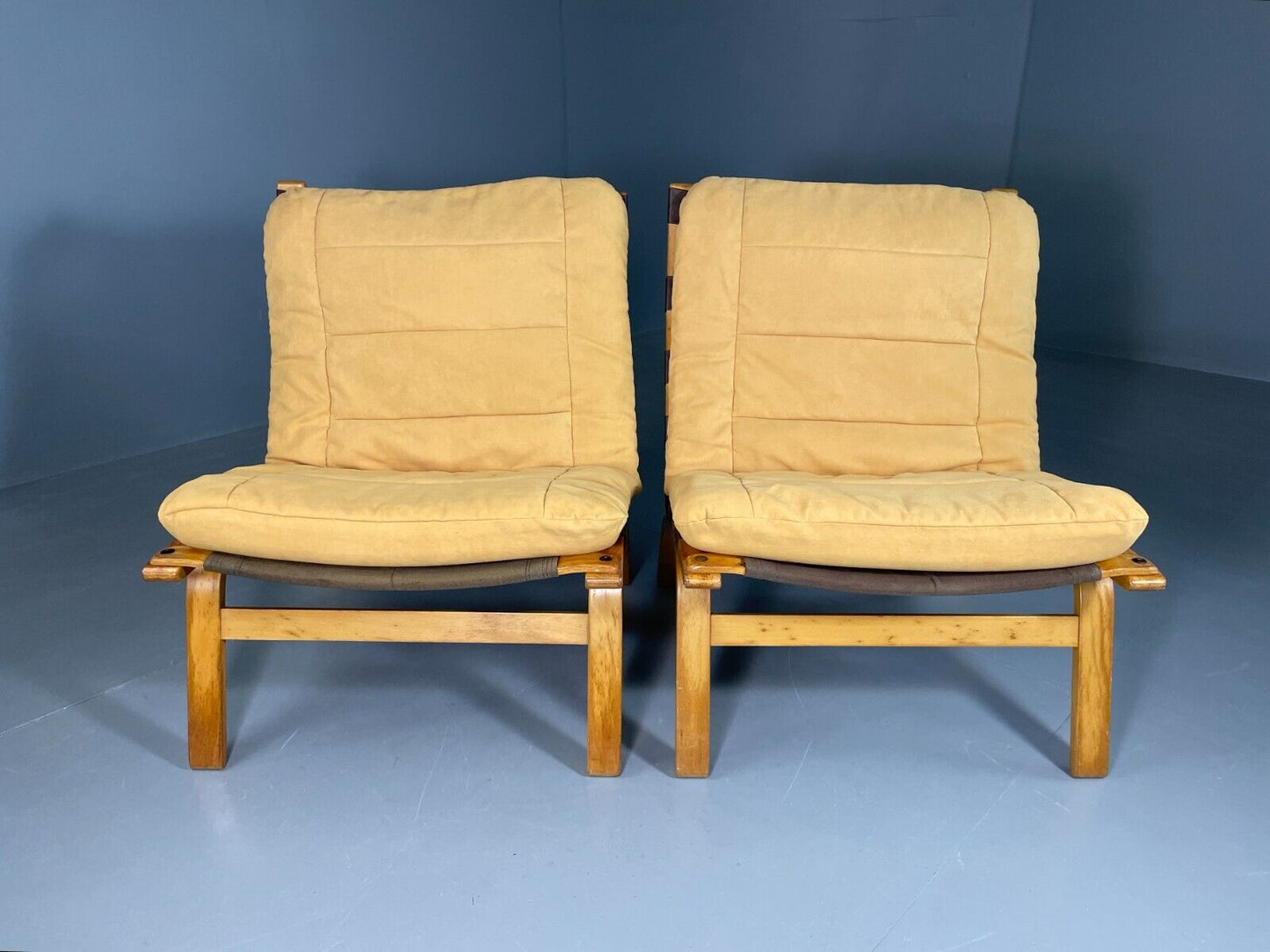 EB6631 2 Vintage Danish Lounge Chairs Yellow Cotton Bentwood Retro MCM MBEN