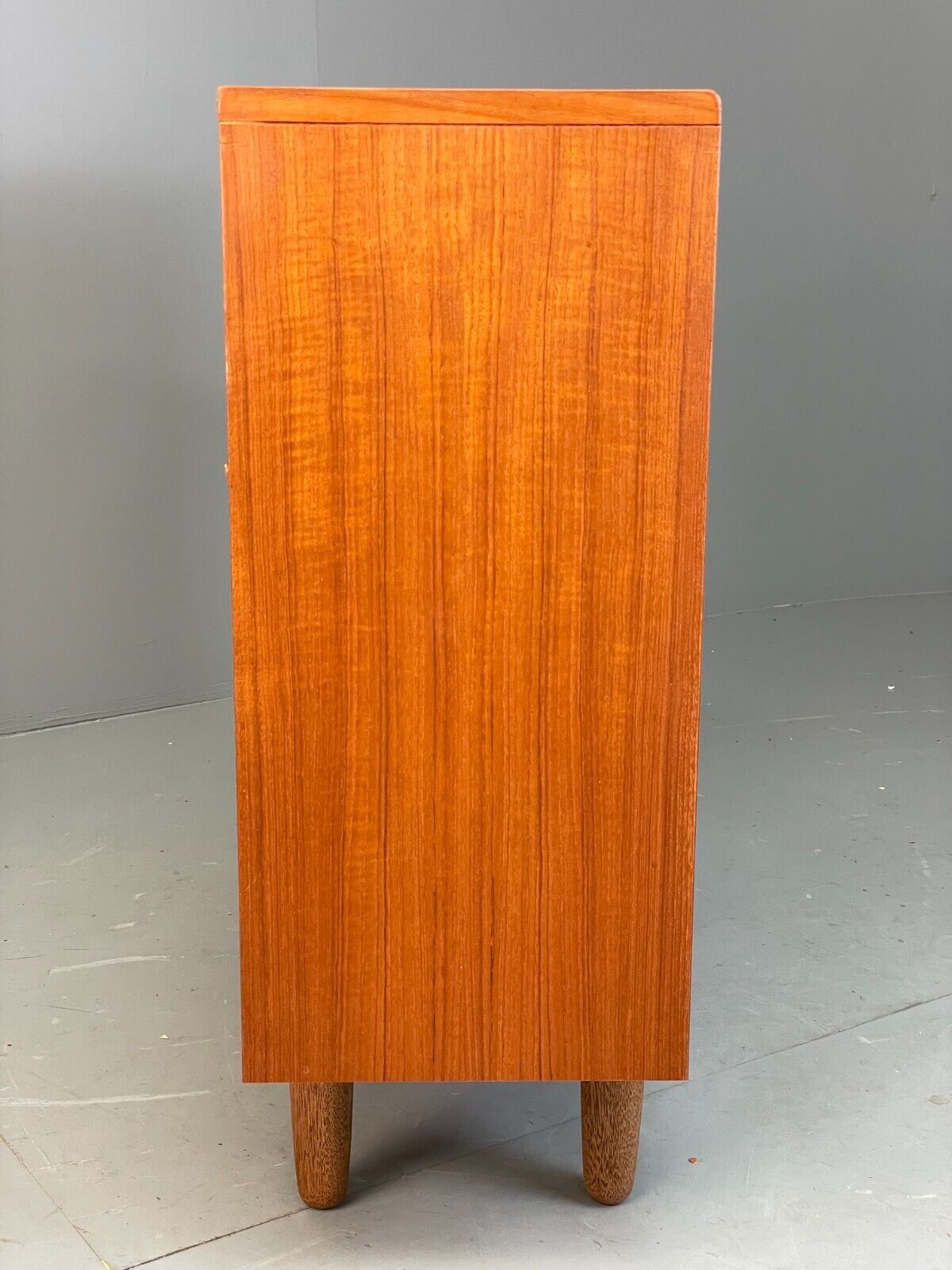 EB7520 Vintage G Plan Teak Glazed Cabinet Retro 1980s Mid Century MWOO