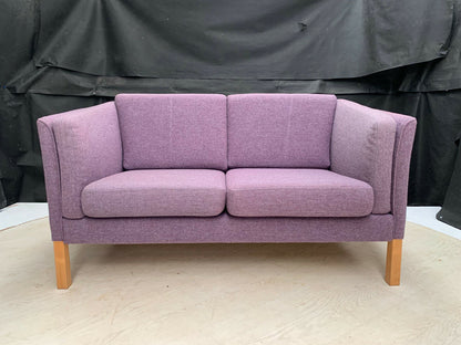 EB2673 Danish Purple Wool Two Seater Sofa Mid-Century Modern Lounge Seating M2SS