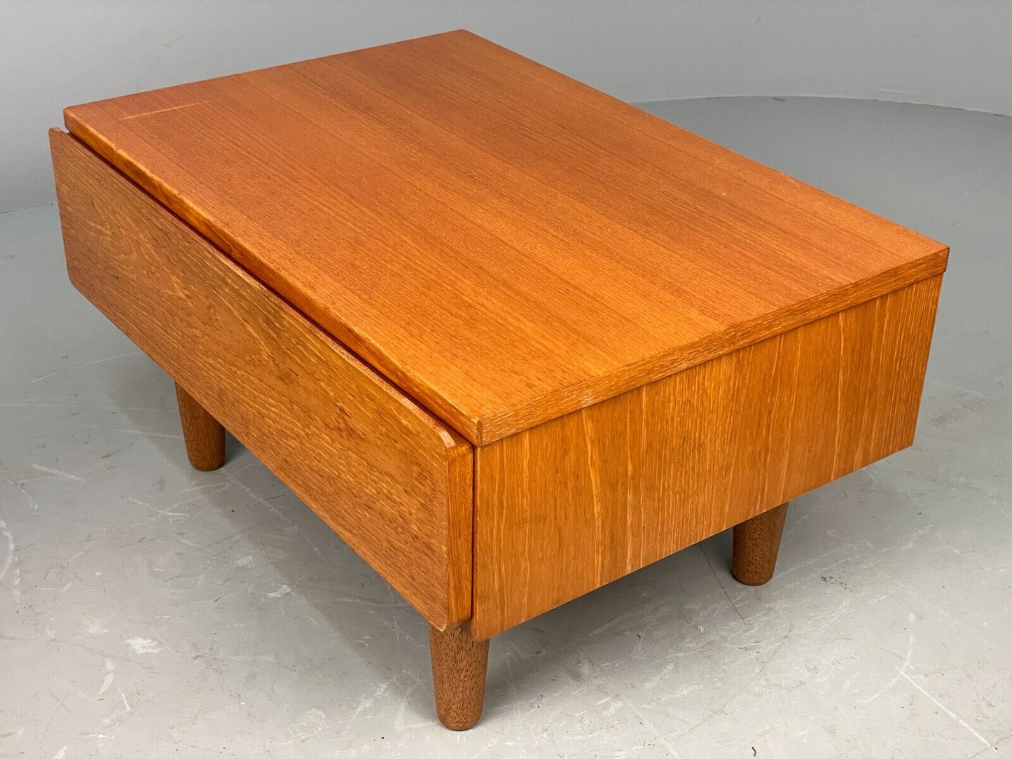 Vintage Teak Low Bedside Table Pair By Beaver & Tapley Retro 1980s EB7835 MWOO