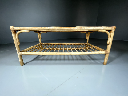 EB5690 Vintage 1980s Wicker and Glass Coffee Table. VWOO