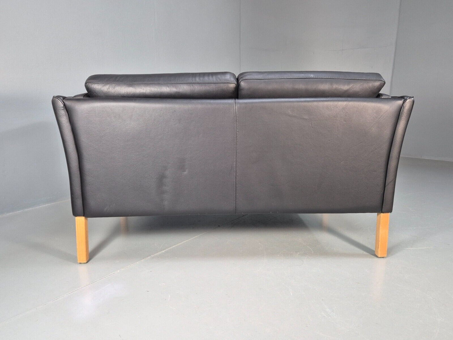 Vintage Danish 2 Seat Sofa Black Leather 1980s Retro MCM EB8536 M2SS