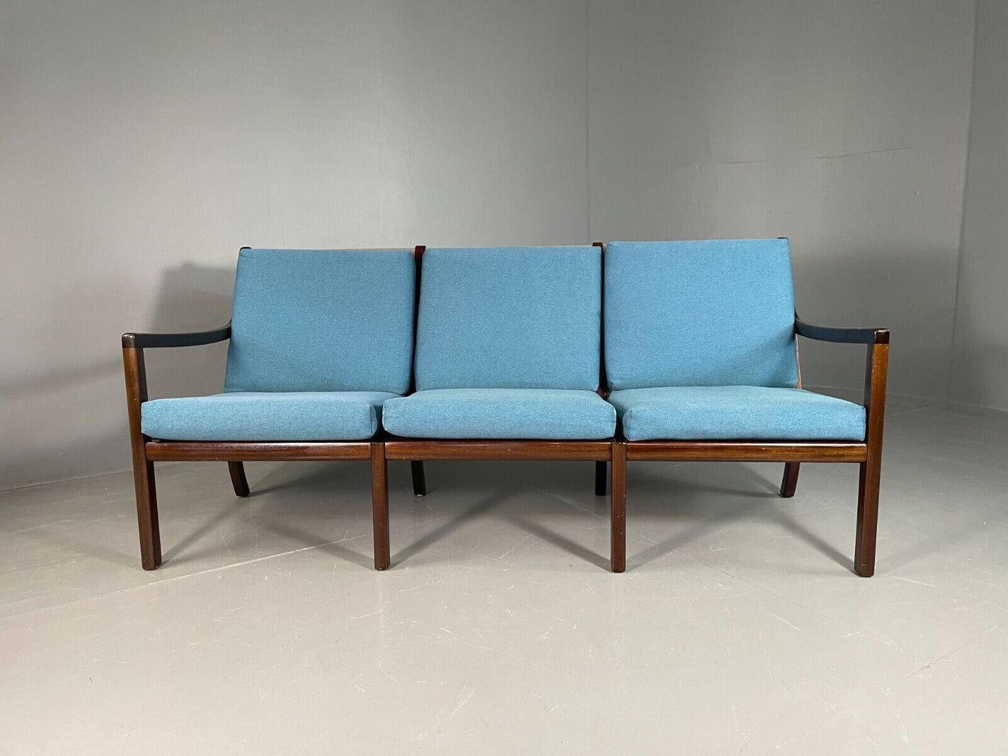 EB6724 Vintage Danish 3 Seat Sofa Blue Mahogany Ole Wanscher MCM Retro M3SS