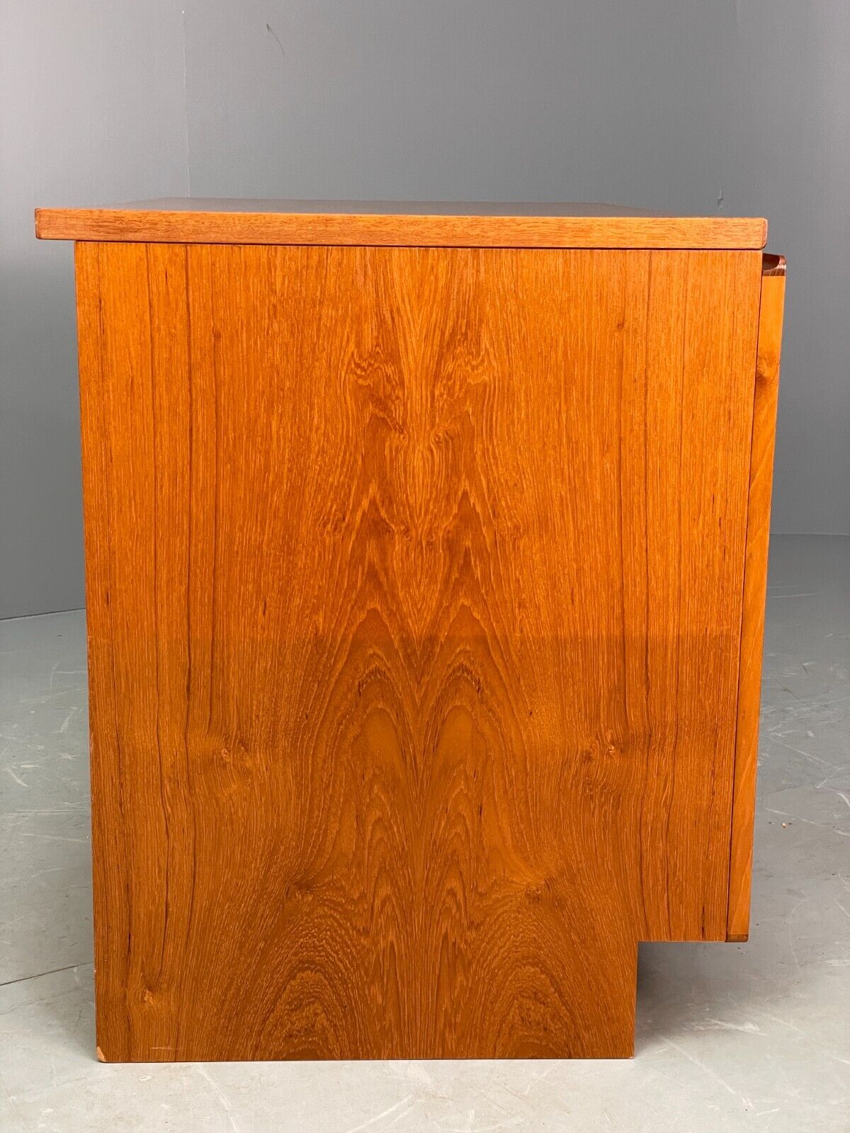 Vintage Teak Cupboard By Beaver and Tapley Retro 1980s EB7846 MWOO