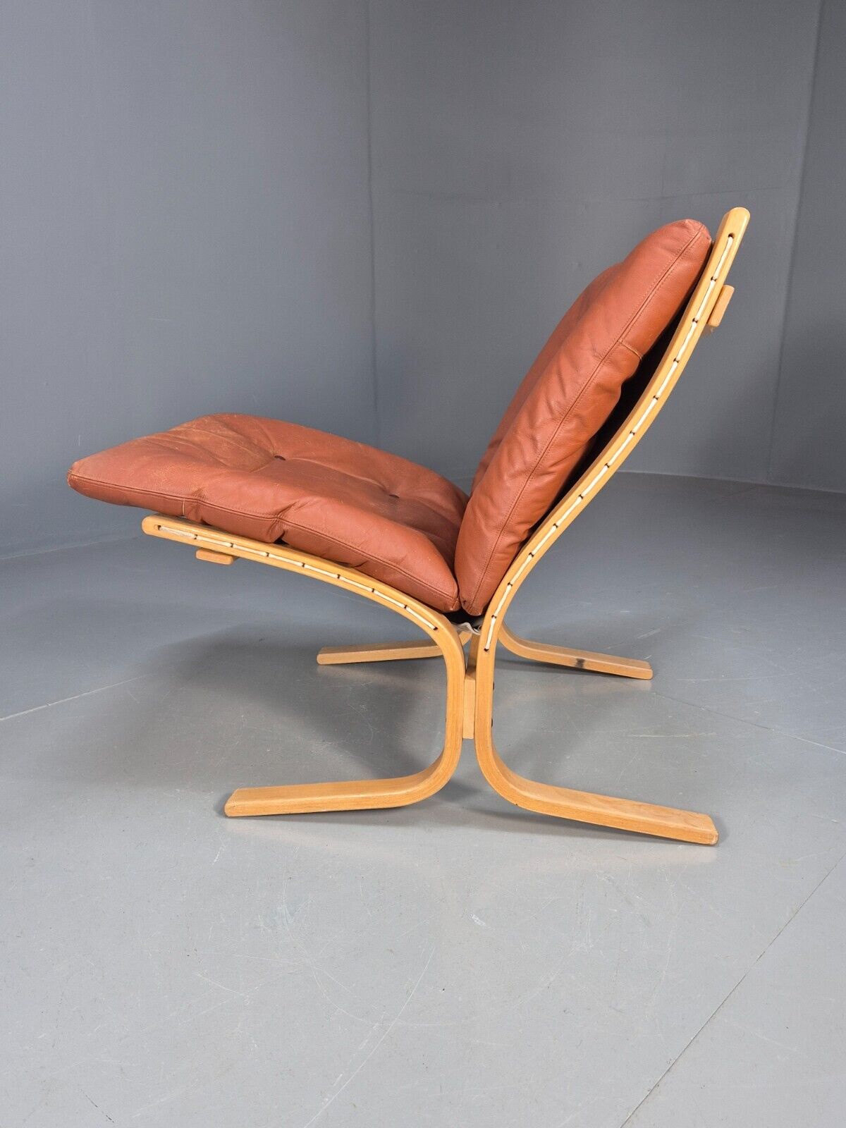 Vintage Danish Lounge Chair Tan Leather Bentwood Siesta Relling MCM EB8734 MBEN