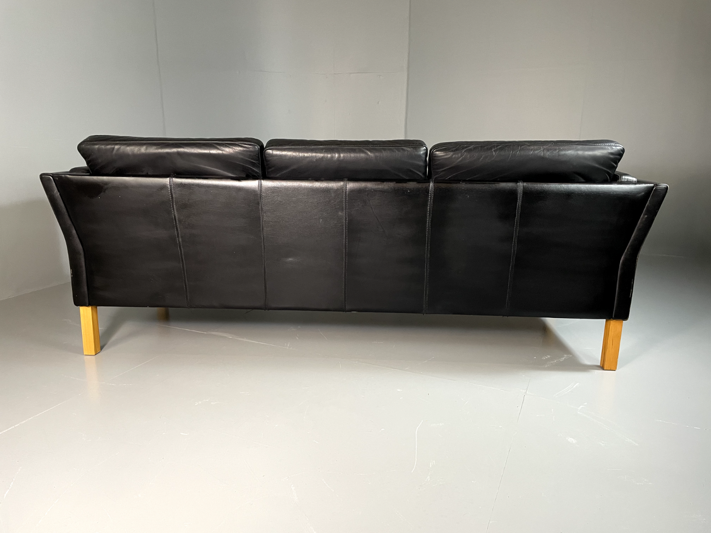 EB6355 Vintage Danish 3 Seat Sofa Black Leather Retro Mid Century Modern M3SS