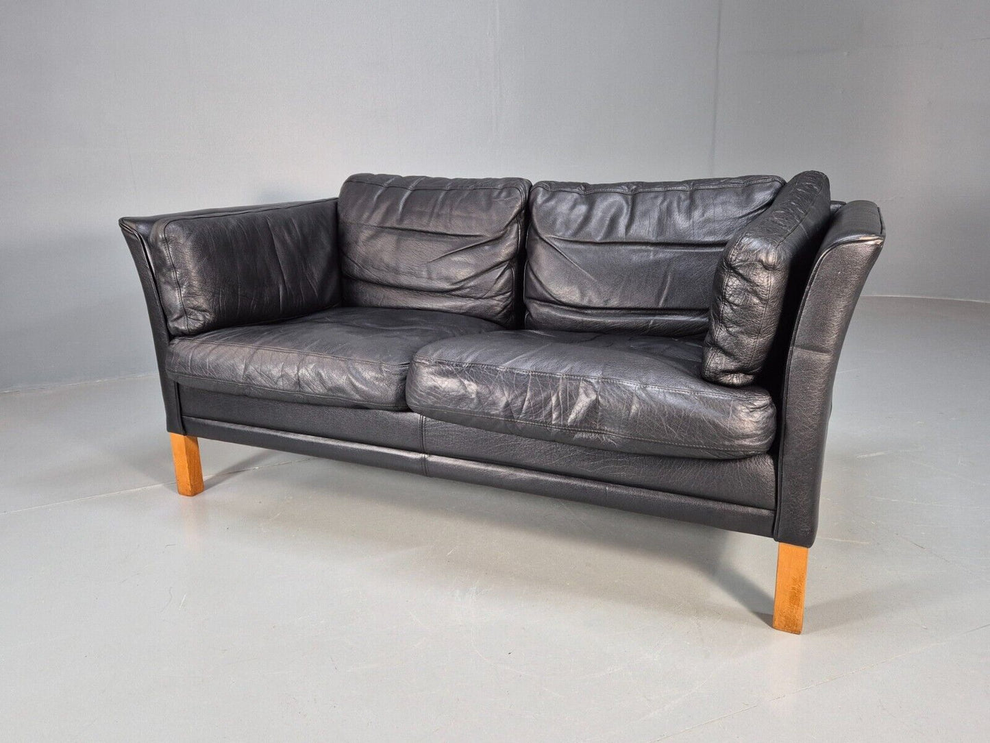 Vintage Danish 2 Seat Sofa Black Leather 1980s Retro MCM EB8696 M2SS