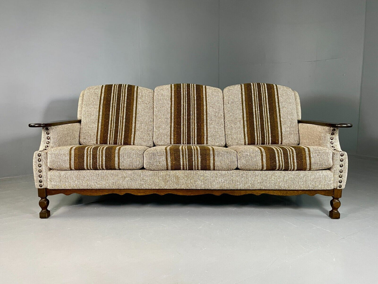 EB6735 Vintage Danish 3 Seat Sofa Cream and Green Wool Oak Frame Retro 1970 M3SS