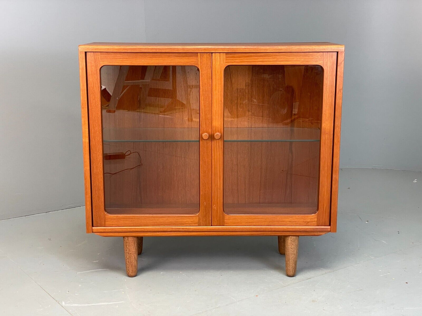 EB7520 Vintage G Plan Teak Glazed Cabinet Retro 1980s Mid Century MWOO