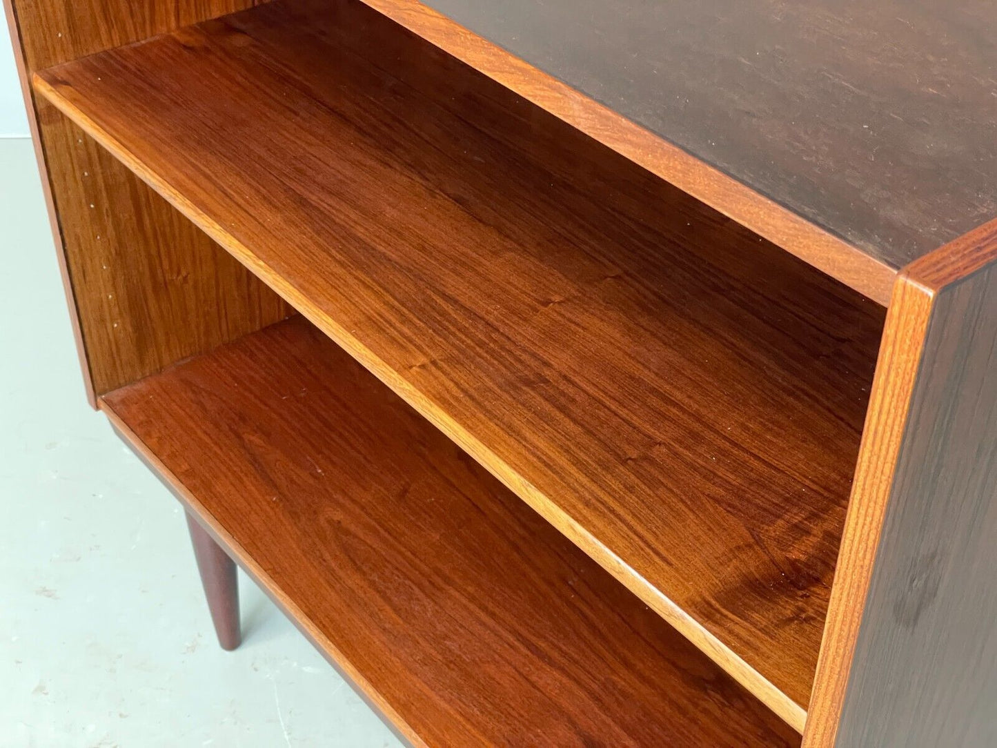 EB5954 Vintage Danish Rosewood Small Bookcase Retro 1970s MWOO