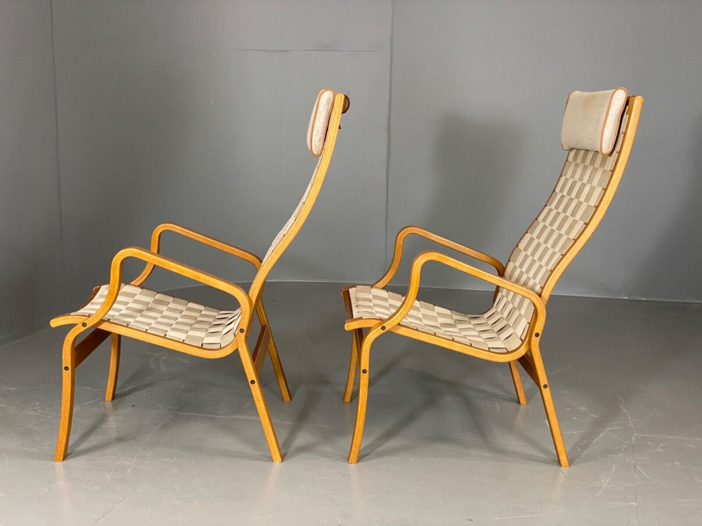 EB6140 Vintage Danish Bentwood Lounge Chairs Finn Østergard Style Beech MCM MBEN