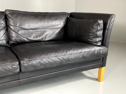 EB5862 Vintage Danish 2 Seat Sofa in Black Leather Beech Legs Retro Seating M2SS