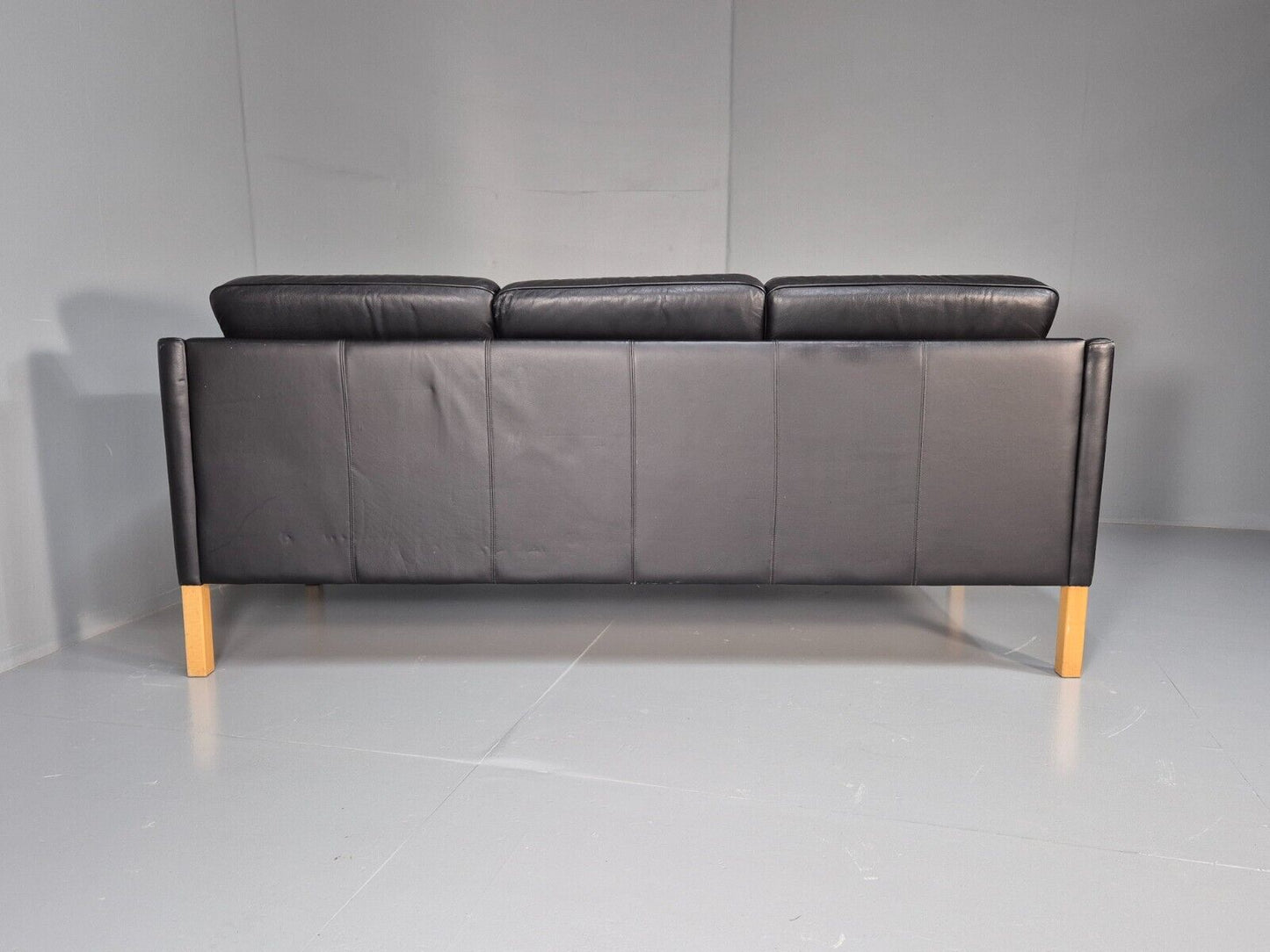 Vintage Danish 3 Seat Sofa Black Leather Straight back Arm Retro MCM EB8622 M3SS