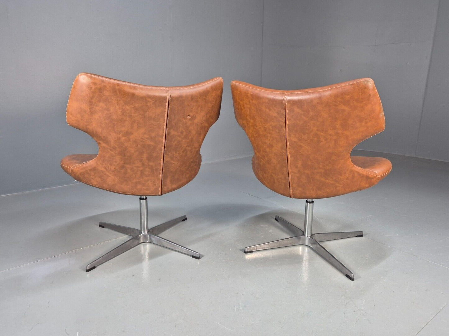 2 Vintage Danish Swivel Chairs Brown Faux Leather Retro Style EB8529 MSWI