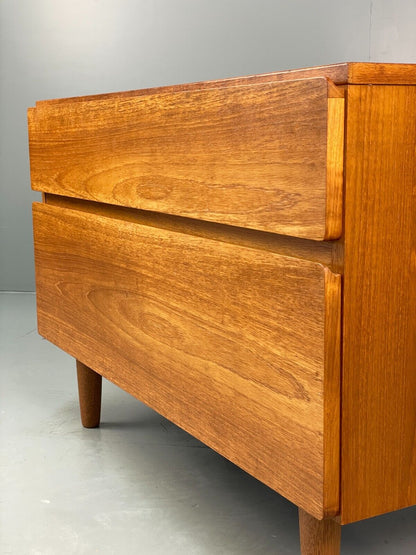 Vintage Small Teak Chest Of Drawers By Beaver & Tapley EB7966 MWOO