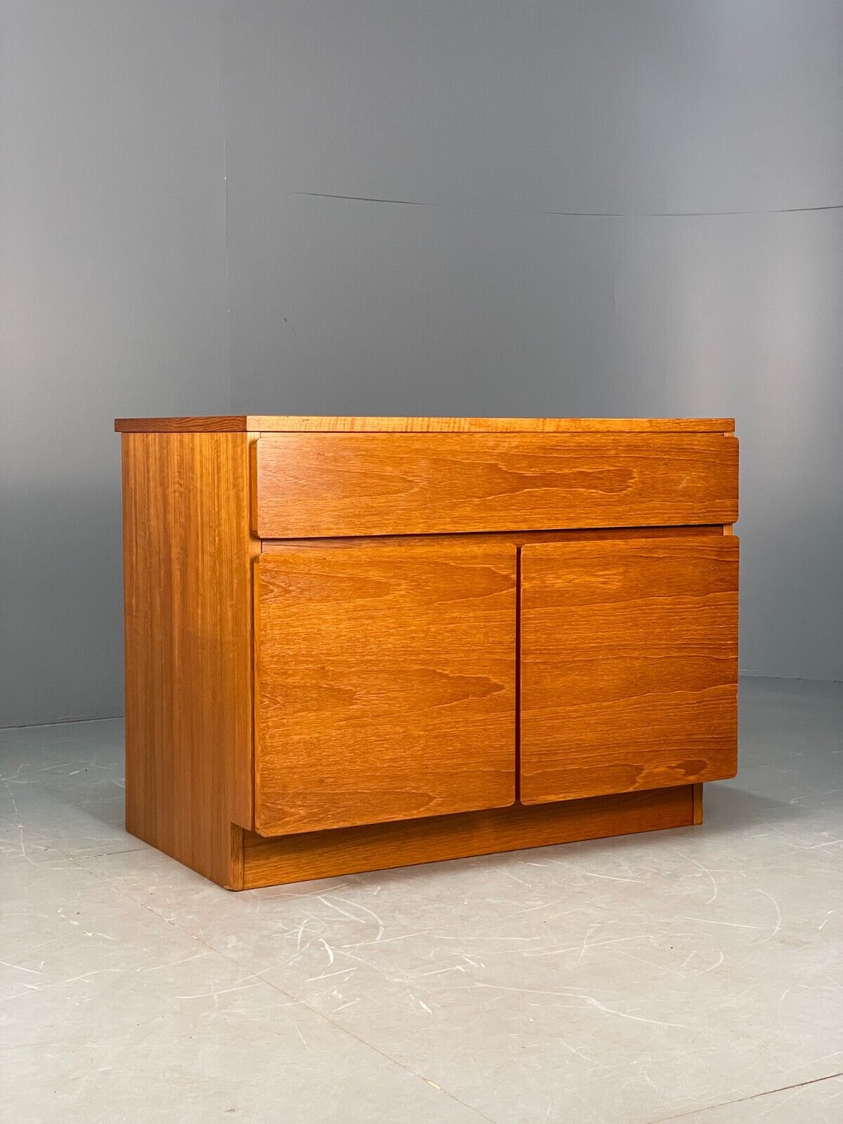 Vintage Teak Compact Sideboard By Beaver & Tapley 1980s Retro EB7845 MWOO