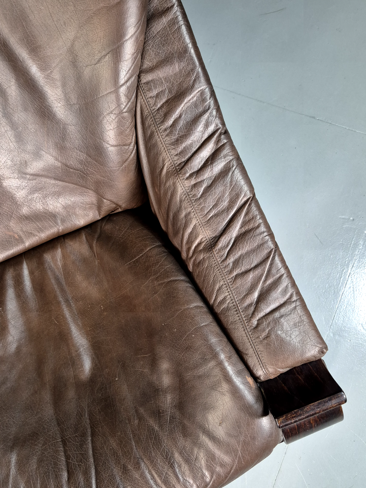 EB7033 A Vintage Swedish Lounge Chair Leather Kroken Nelo Retro MCM MBEN