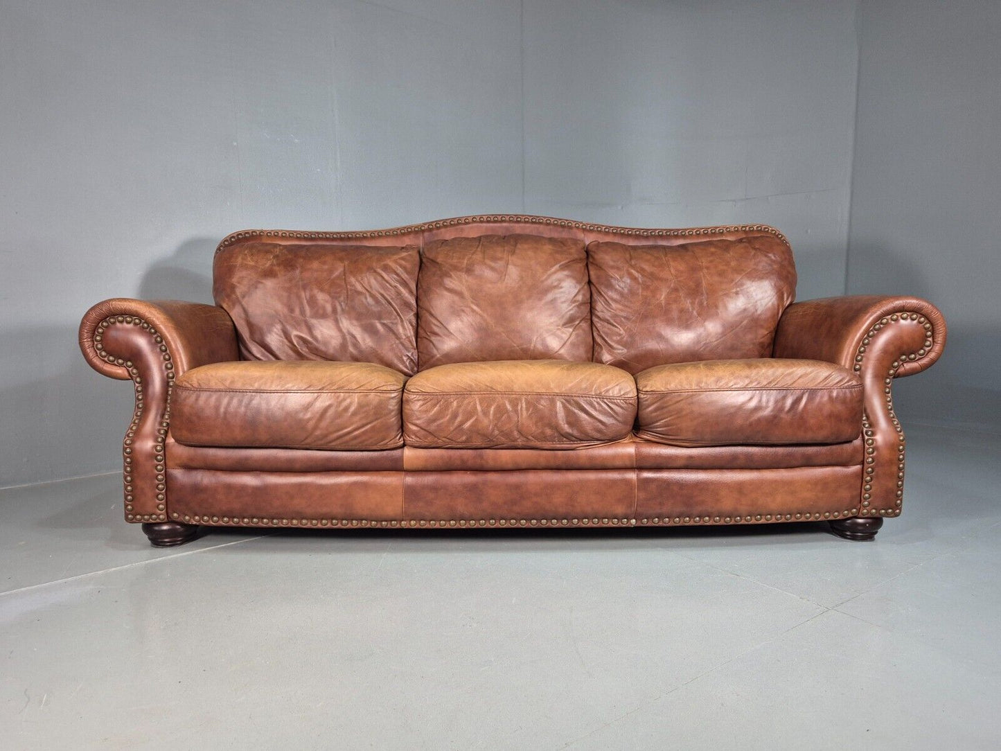 Vintage 3 Seat Sofa Brown Leather Traditional Club Style EB8313 VCHE