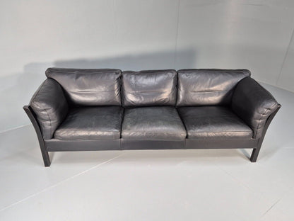 Vintage Danish 3 Seat Sofa Black leather Wood Frame Retro 1980s MCM EB8698 M3SS