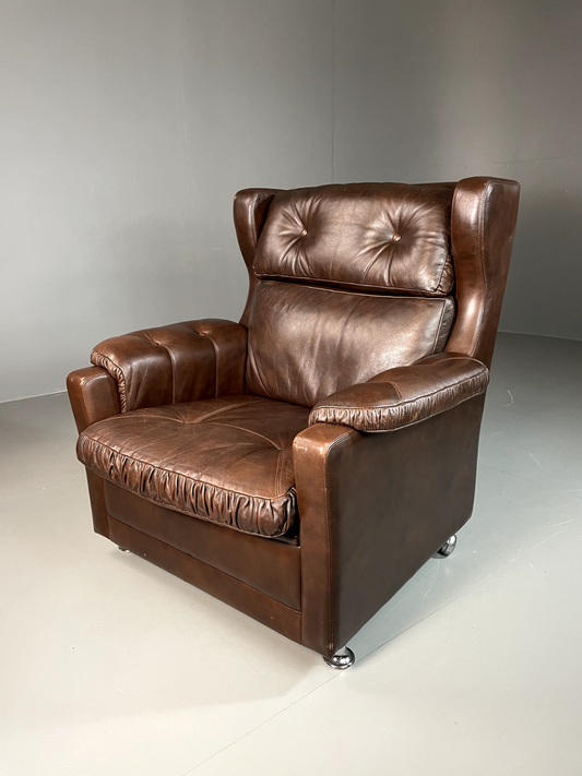 EB6194 Vintage Danish Lounge Chair Brown Leather Wingback Retro 1980s MCM MNOR