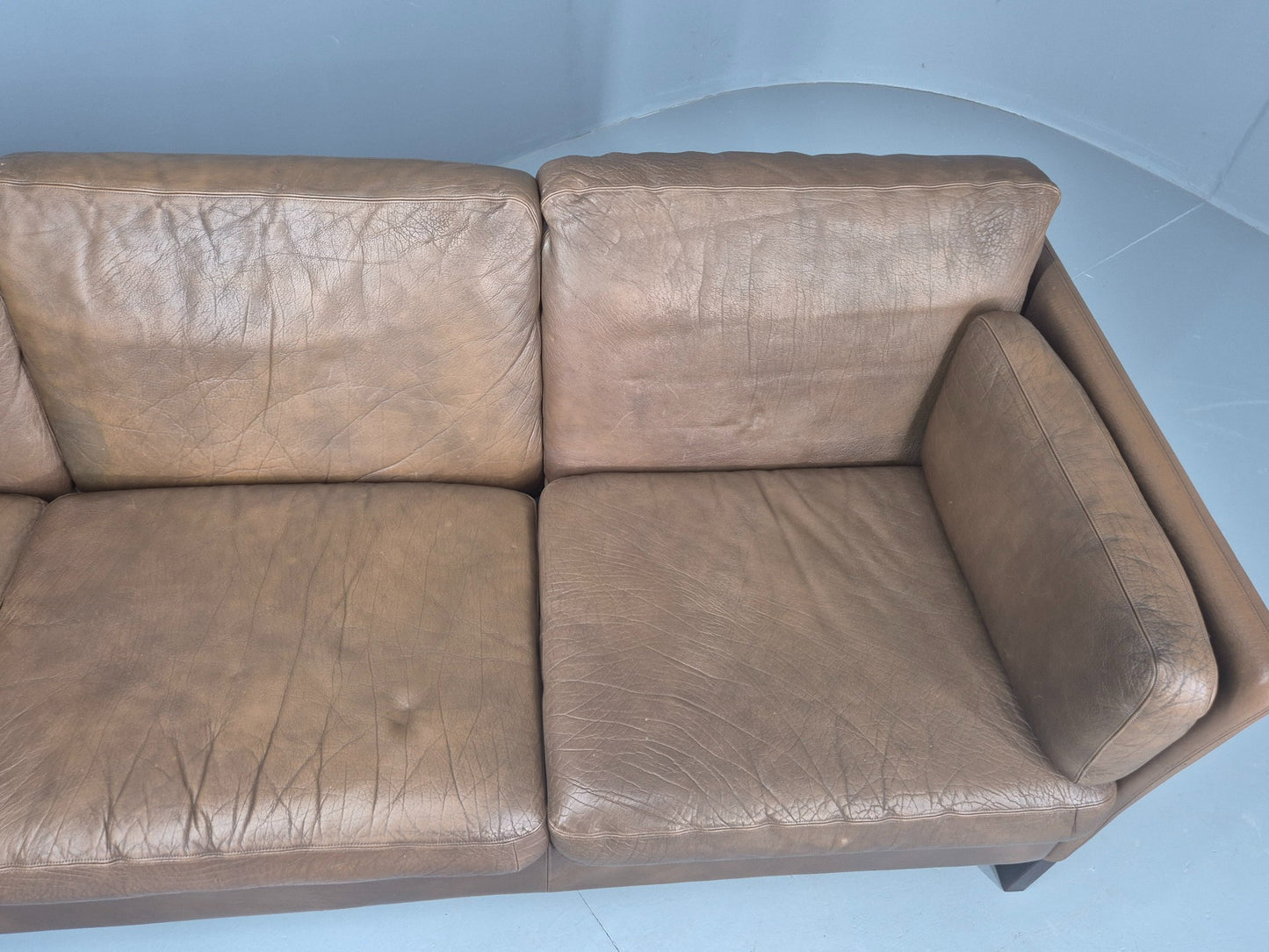Vintage Thams 3 seater Sofa 1970s Denmark Leather Upholstery Retro MCM EB12446