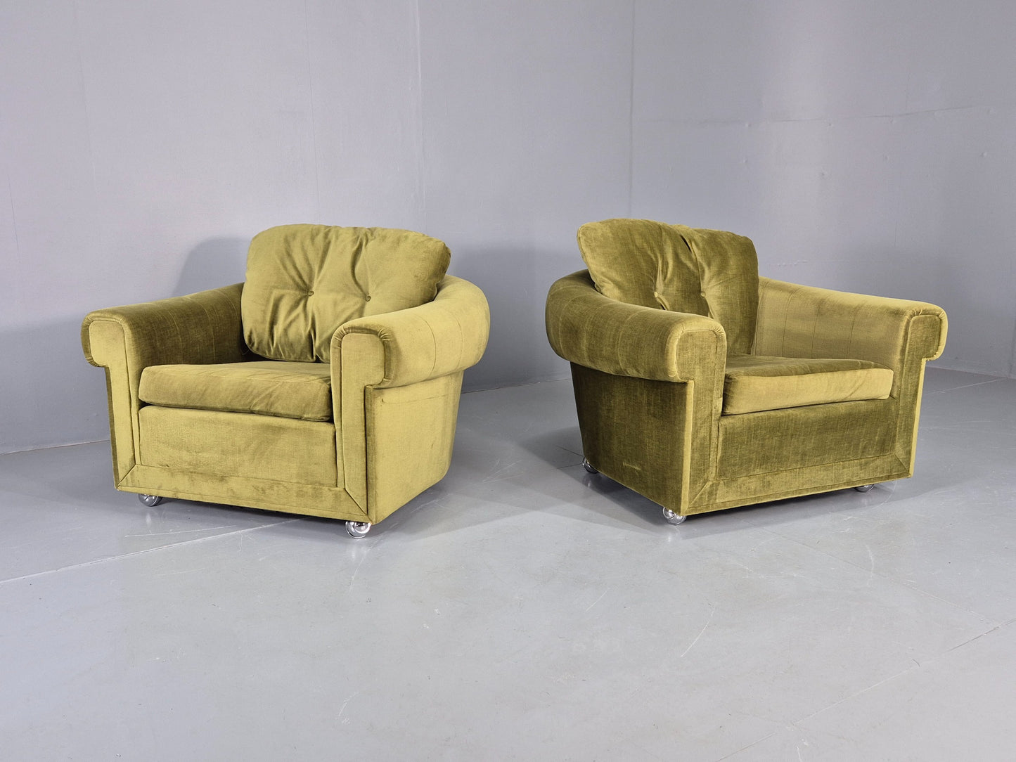 2 Vintage 1970s Lounge Chairs Danish Design Green Velvet Velour Retro EB12640
