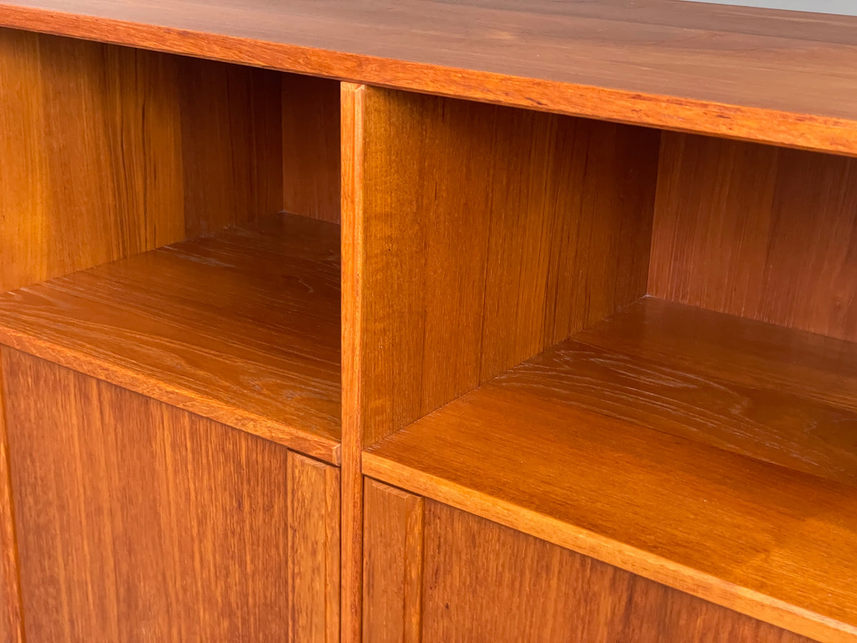 Vintage Teak Cabinet Danish 1970s Retro Mid Century Shelving Cupboard EB12964