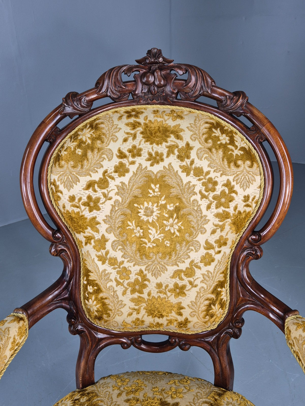 Antique Baroque Revival Arm Chair Carved Frame Gold Moquette Upholstery EB12740
