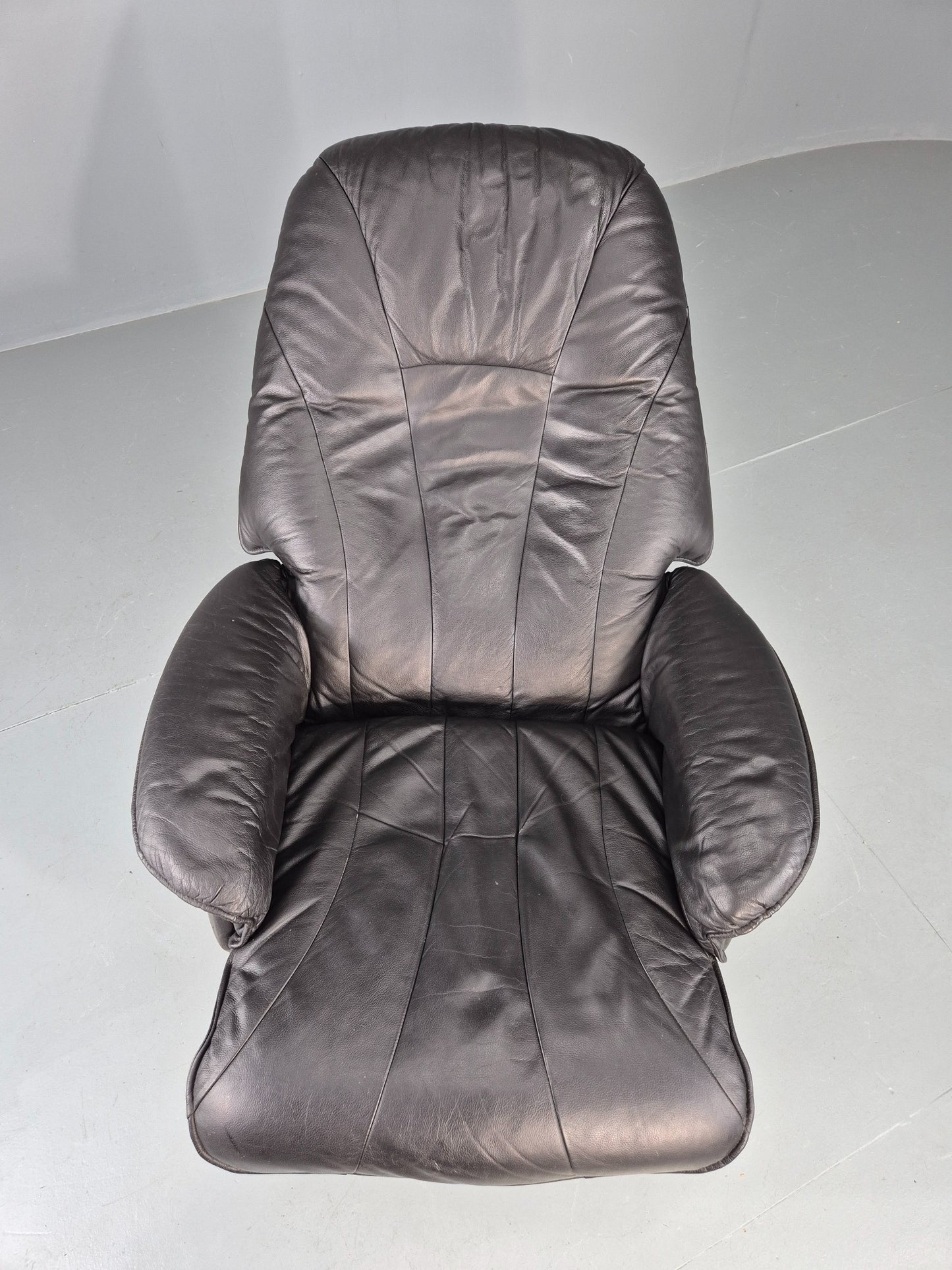 Vintage Leather Swivel Recline Armchair Black 1980s Design Retro EB12313