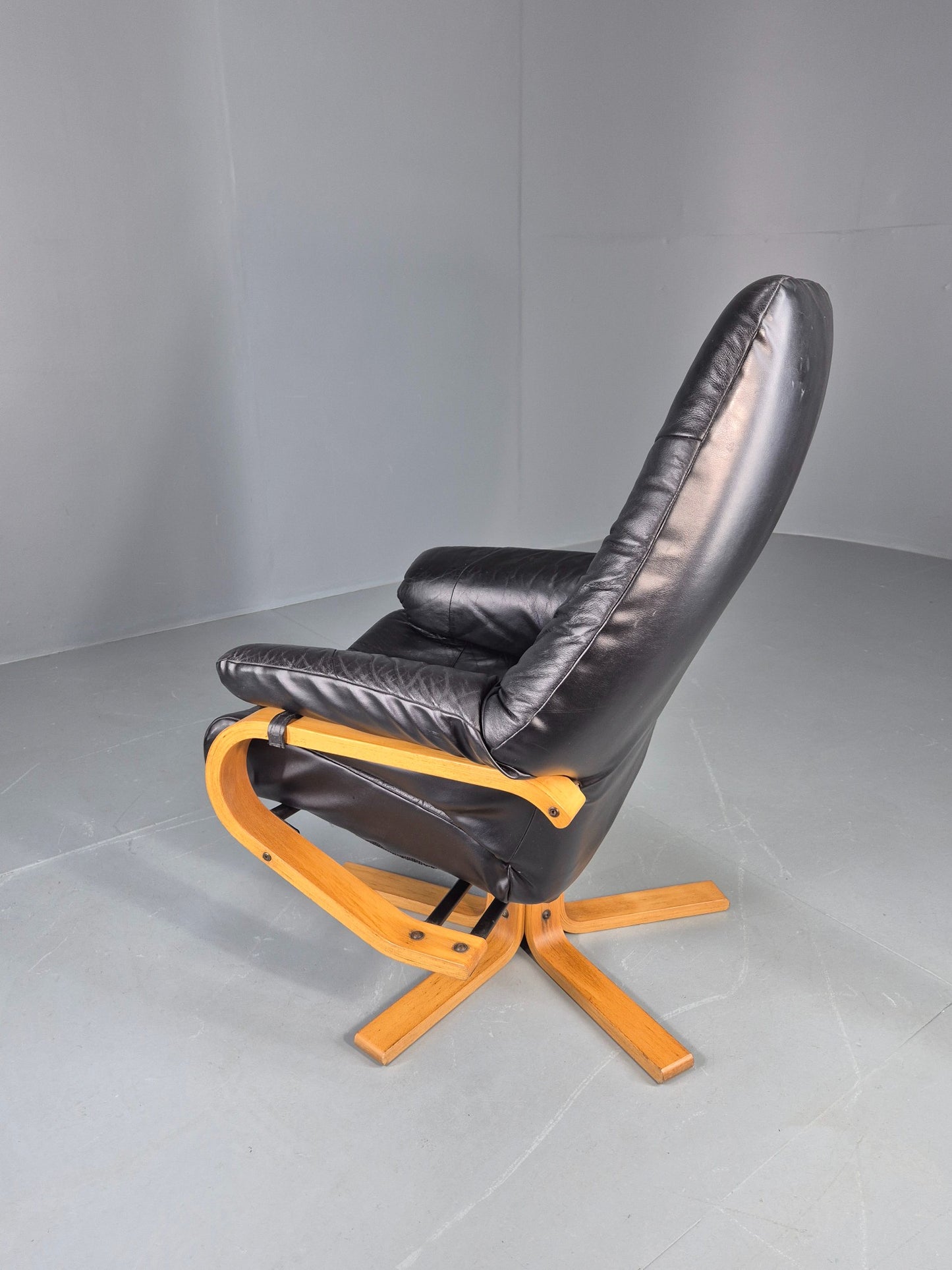 Vintage Danish Swivel Recline Chair Black Leather Bentwood 1980s Retro EB9254