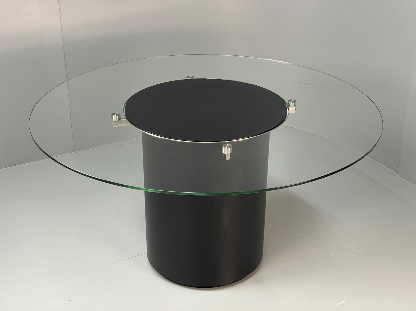 Circular Glass Dining Table By BoConcept Lazy Suzan Black Ash Modern EB12883