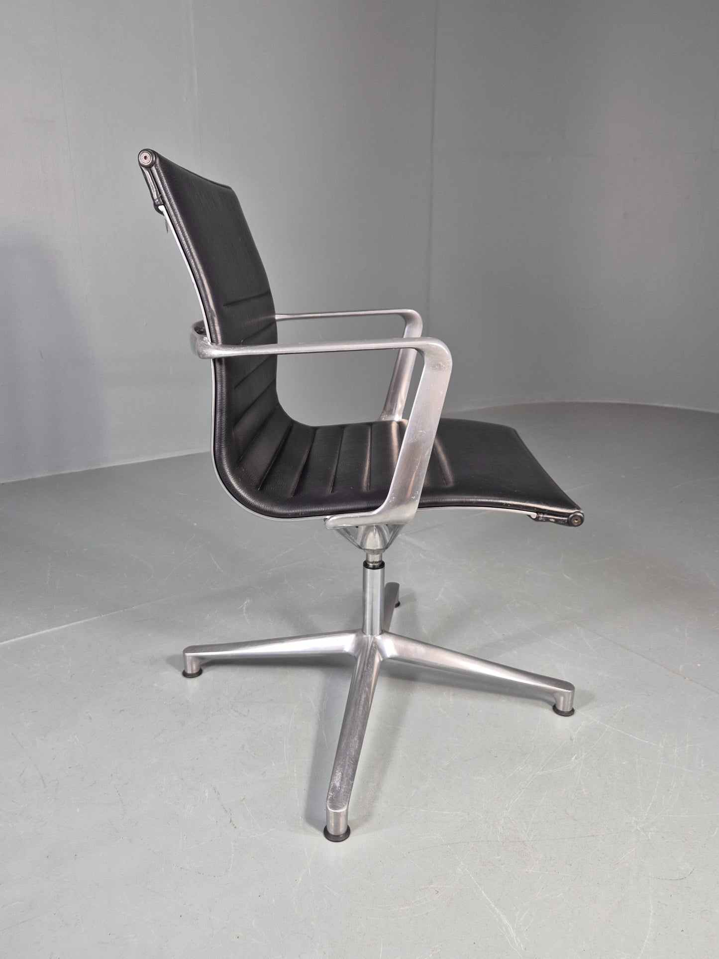 Vintage ICF Eames Style Office Chair Leather and Aluminium EB12243