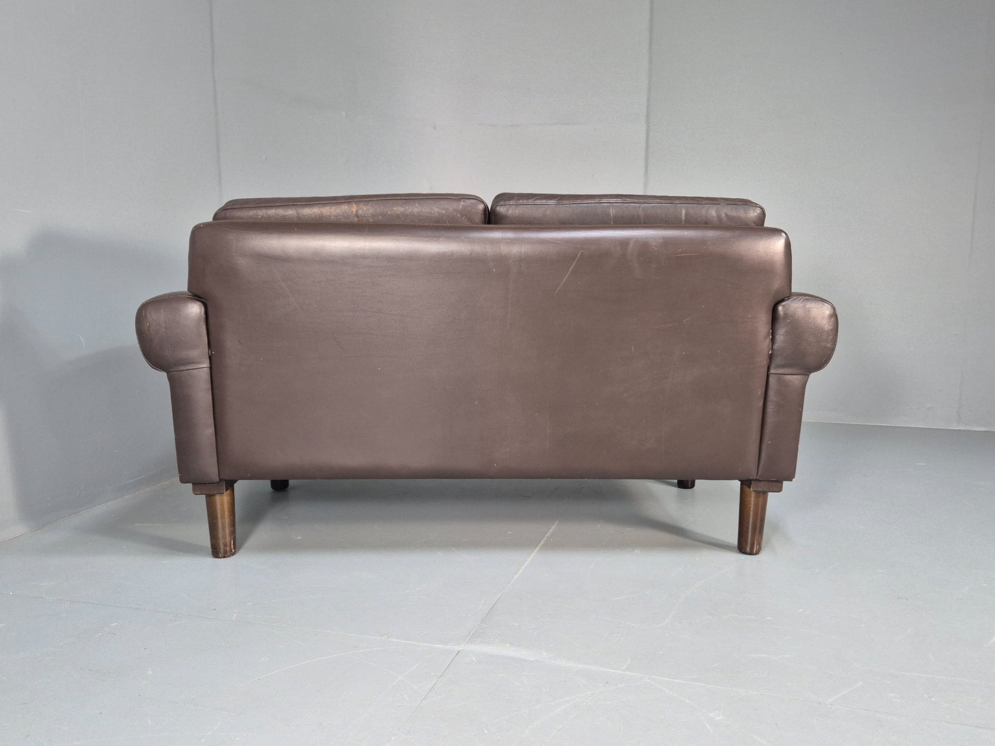 Vintage Danish 2 Seater Brown Leather 1970s Retro Danish MCM Buttoned EB09944