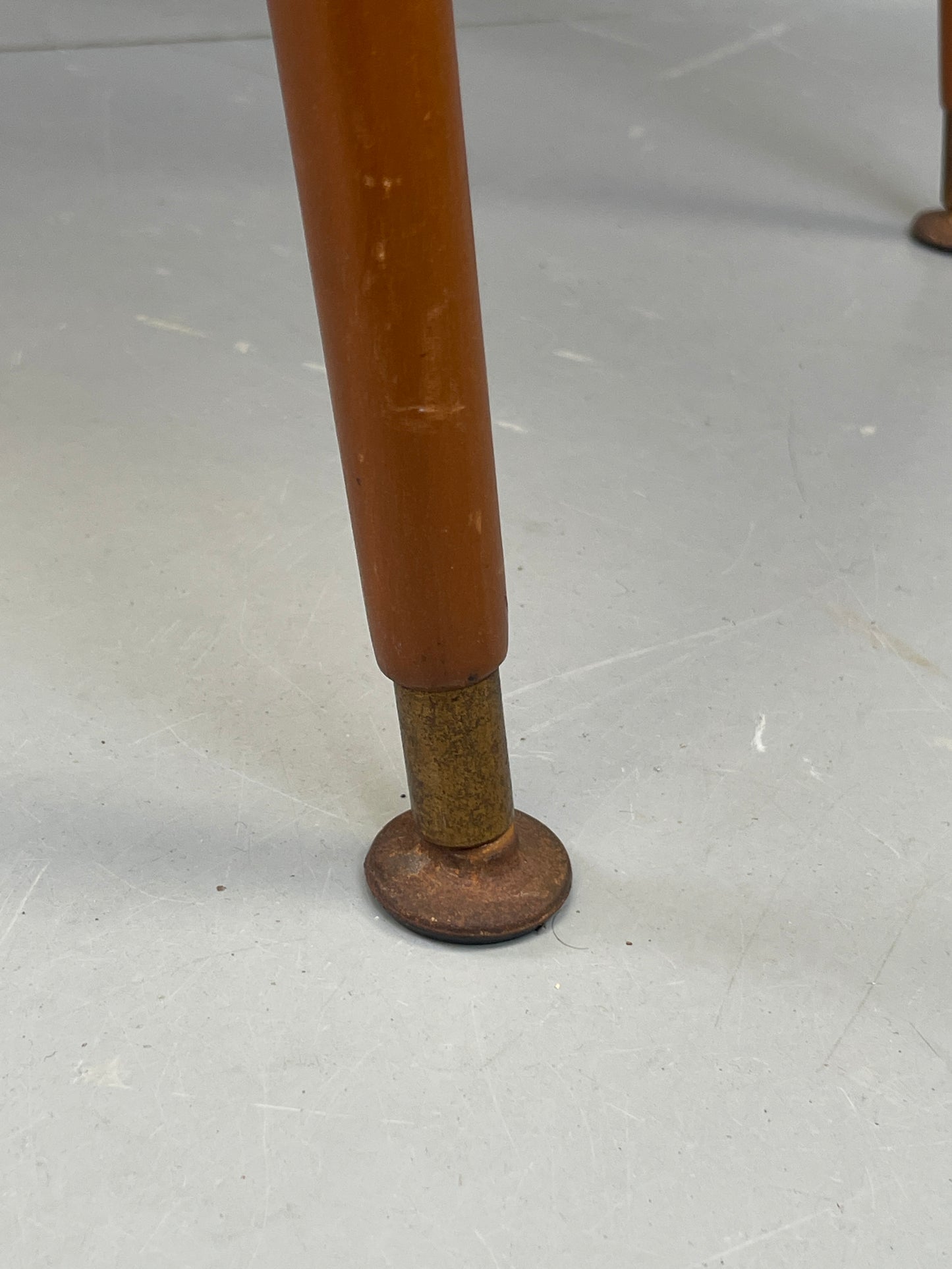Vintage 1960s Side Table Spindle Legs Mahogany Ply Top Mid Century EB11880