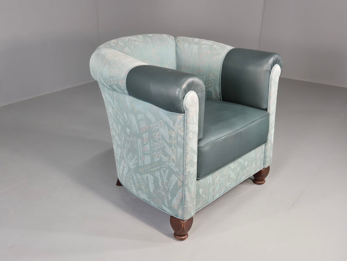 Vintage Art Deco Tub Barrel Chair 1980s Make Over Turquoise Retro EB12714