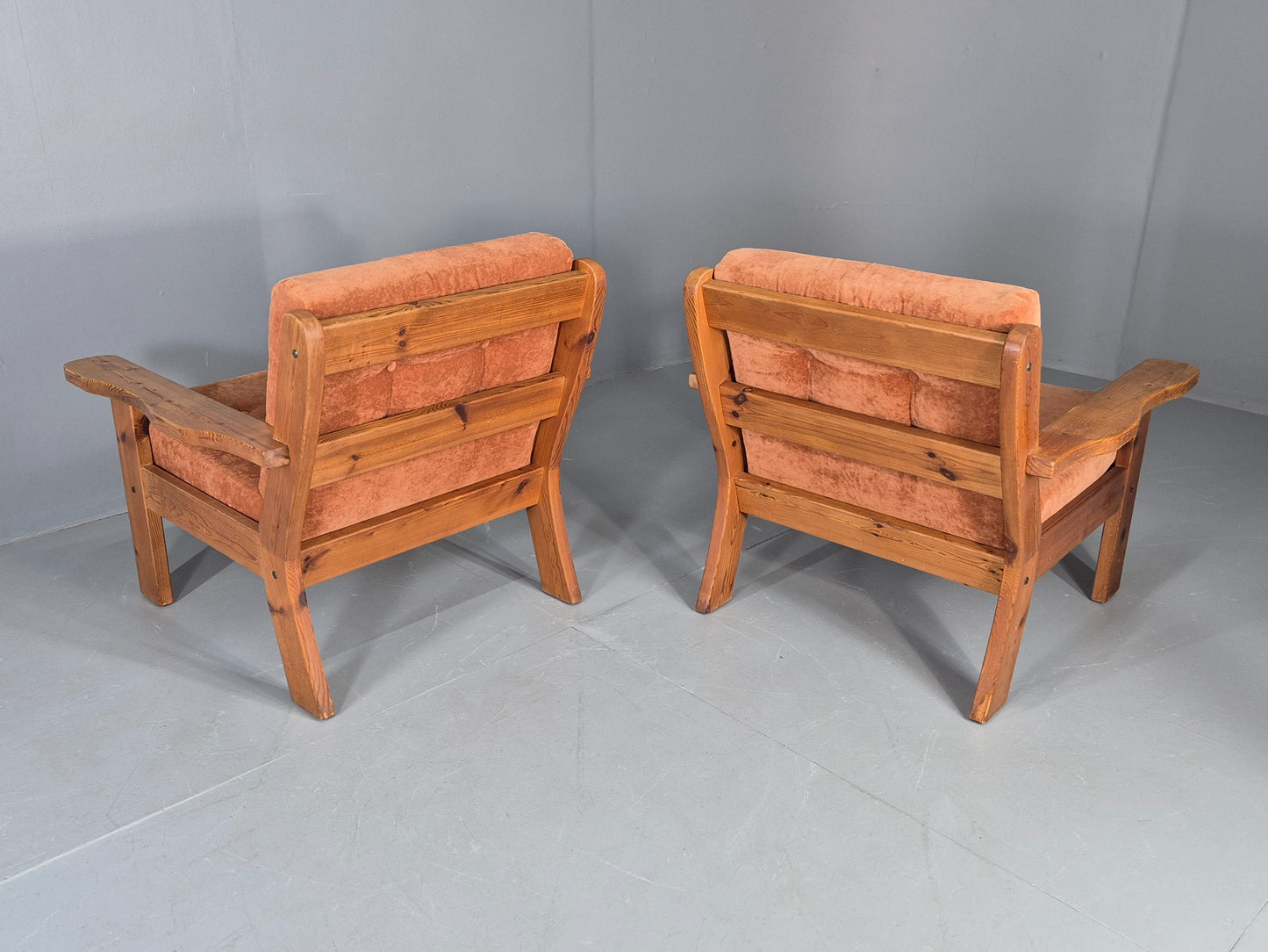 2 Vintage `Armchars Scandinavian Chunky Pine Frames 1970s Retro EB12777
