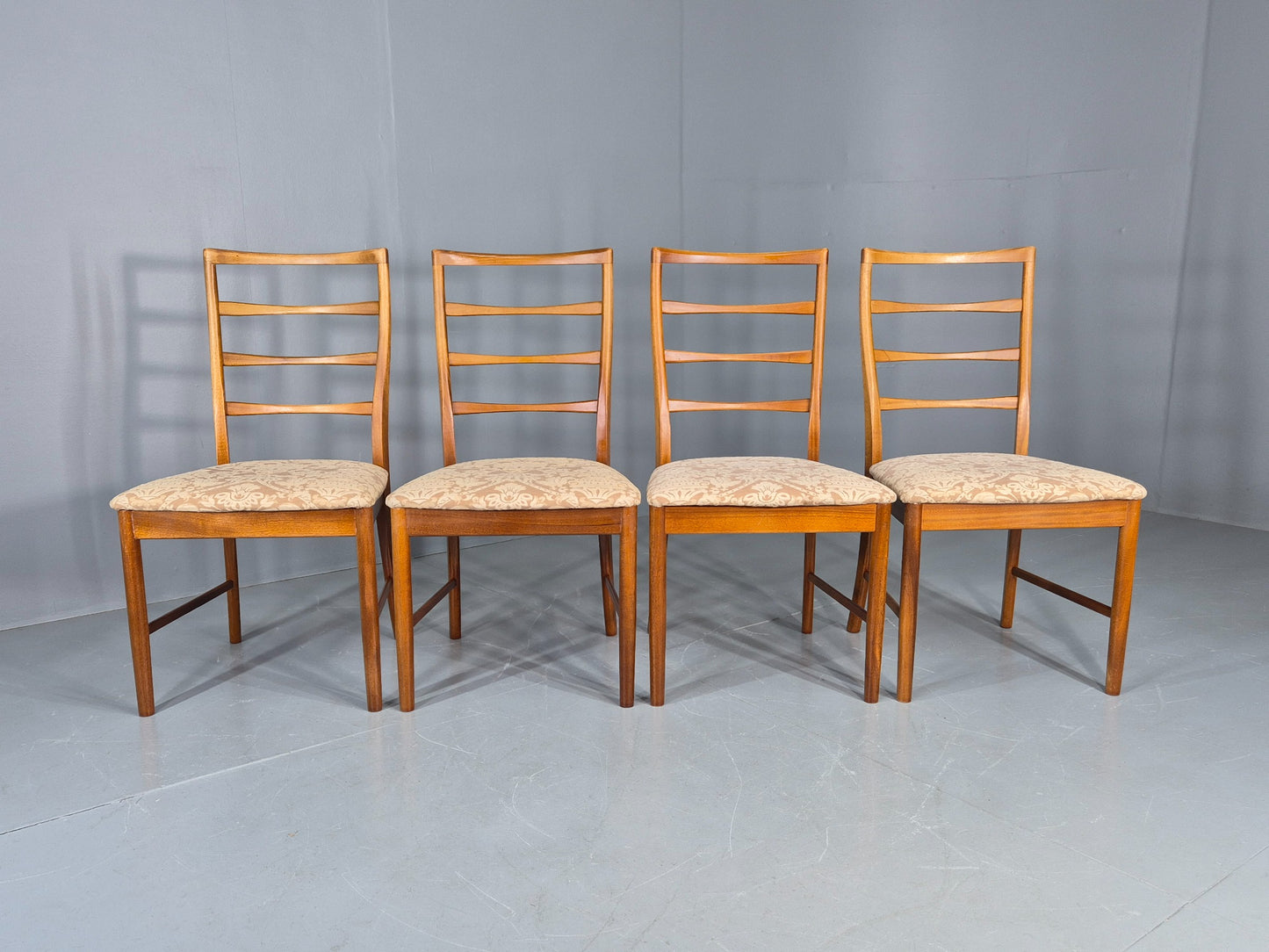 4 Vintage McIntosh Dining Chairs High back ladder Style 1960s Retro MCM EB12861