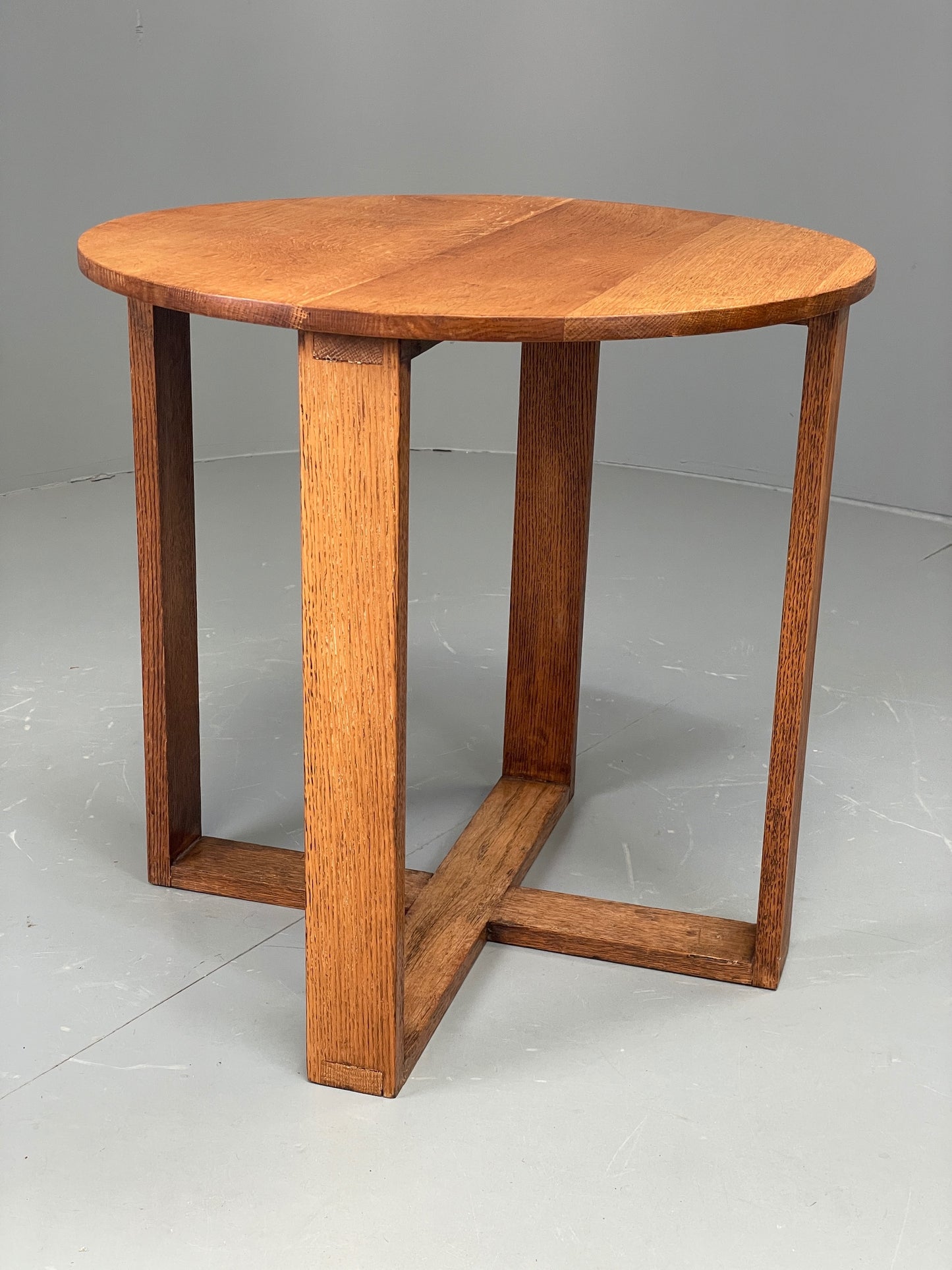 Vintage Oak Side Table Solid Arts & Crafts Round Retro 1950s EB11879