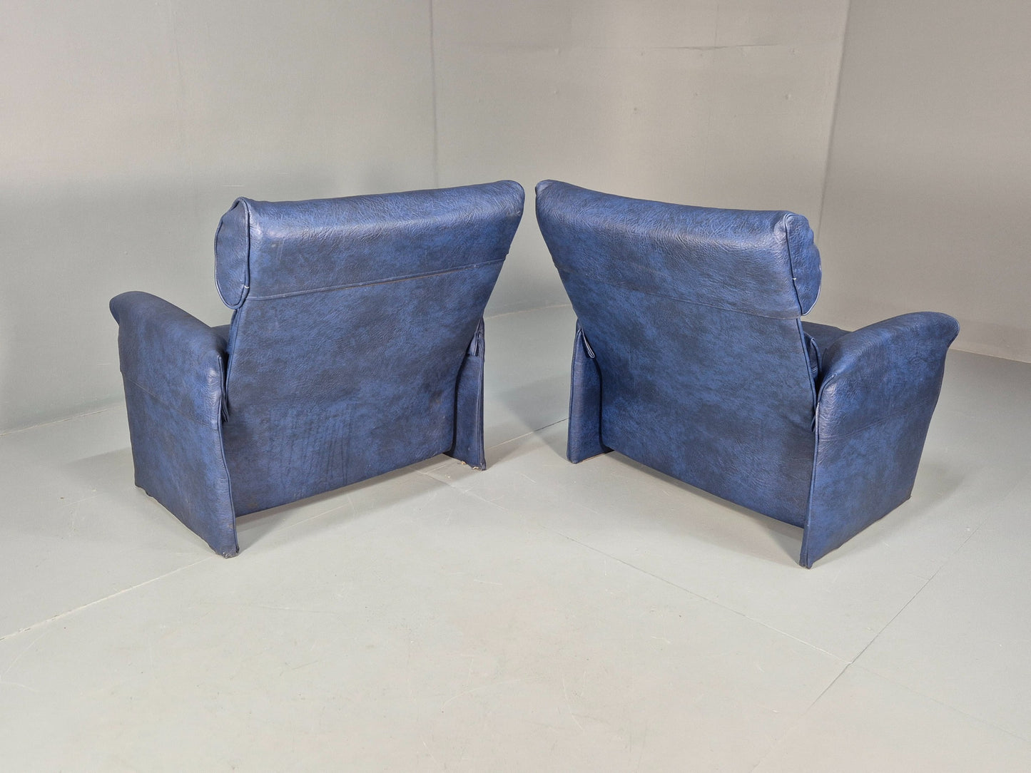 Vintage Saporiti Italian Lounge Chairs Pair Blue Vinyl Retro EB9844