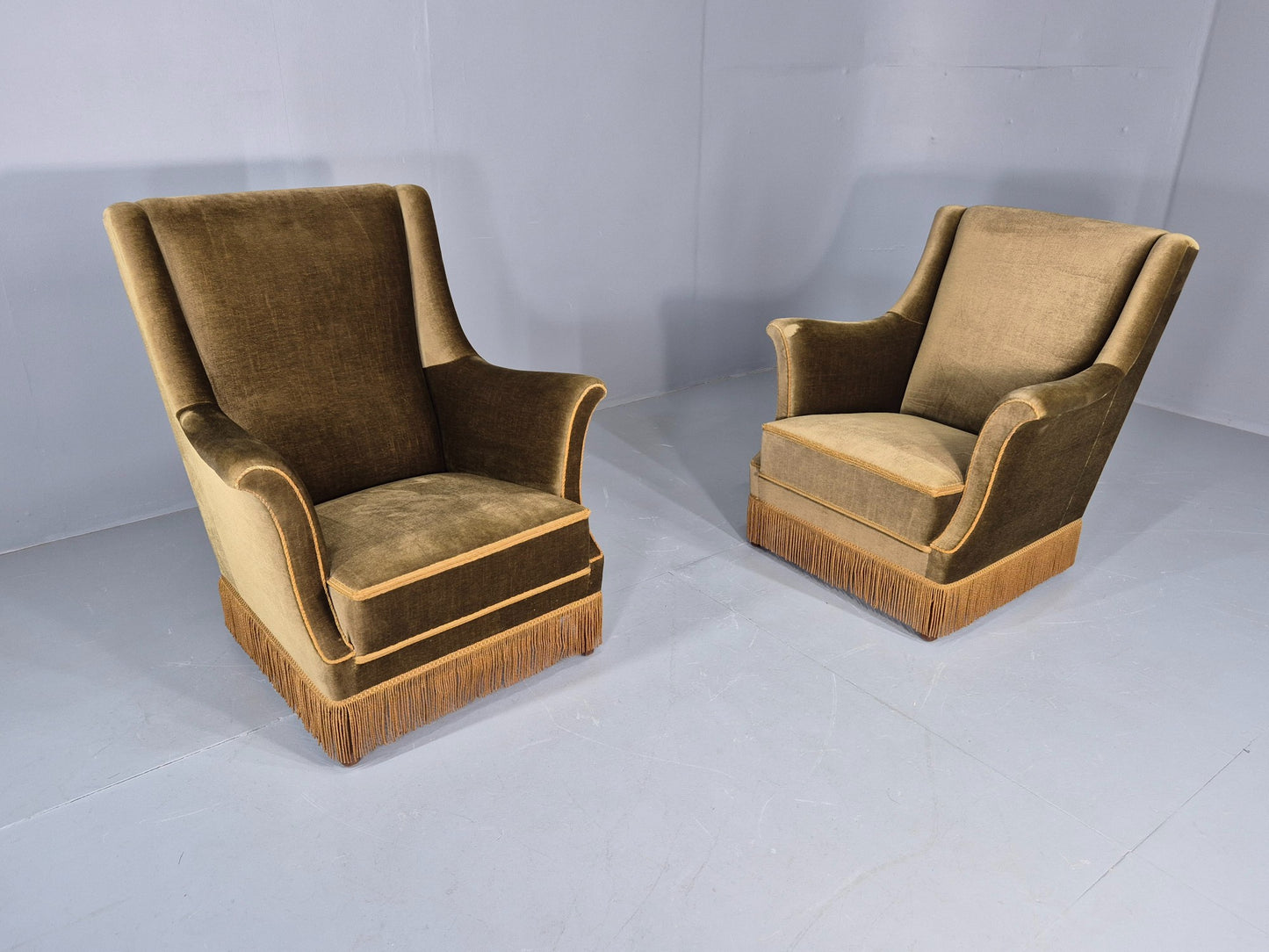 2 Midcentury Danish Lounge Chairs Green Velour Velvet Tassels 1960s EB12646
