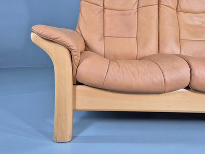 Vintage Stressless Windsor 2 seater Sofa Tan Leather Blonde Wood Frame Eb12590