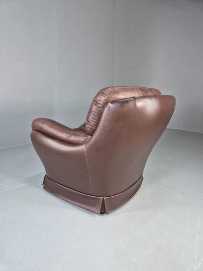 A Vintage Danish Leather and Vinyl Lounge Chair 1980s Retro MCM  EB13091