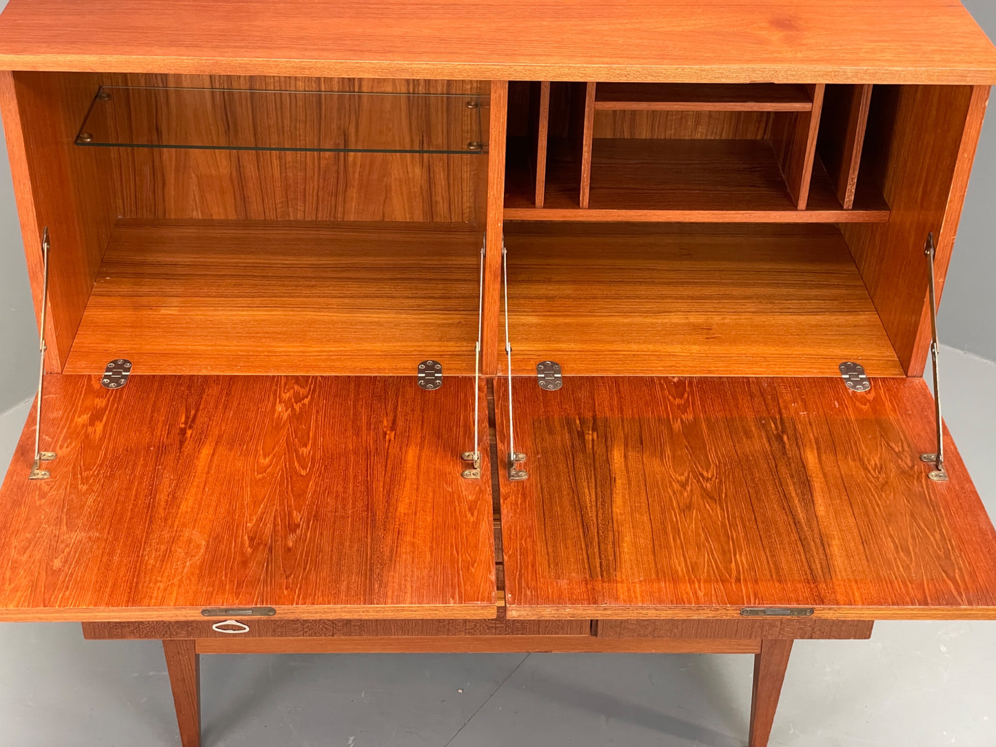 Vintage 1960s Teak Cabinet Sideboard Storage Shelving Drawers EB12294